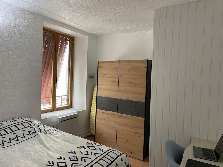 Bourbonne Les Bains, Appartement T2 Pour 2 Екстериор снимка