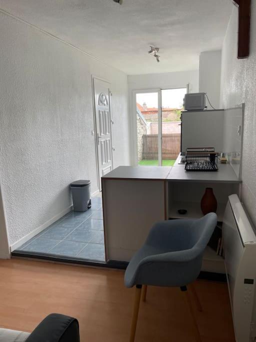Bourbonne Les Bains, Appartement T2 Pour 2 Екстериор снимка