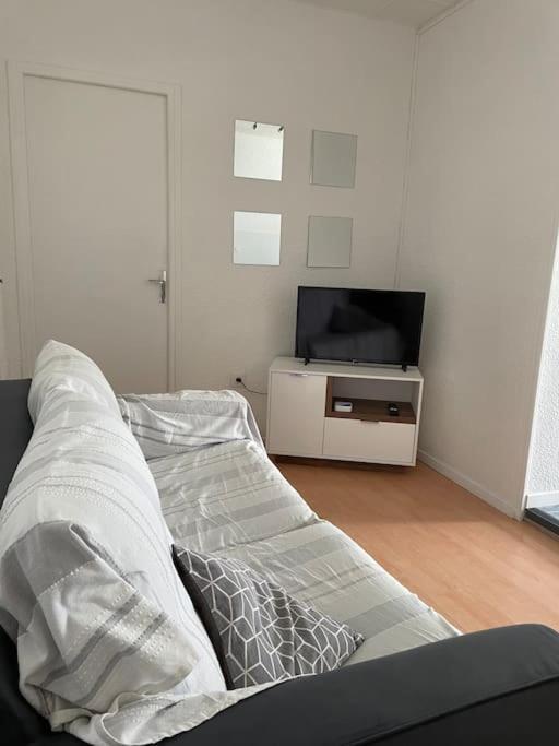 Bourbonne Les Bains, Appartement T2 Pour 2 Екстериор снимка